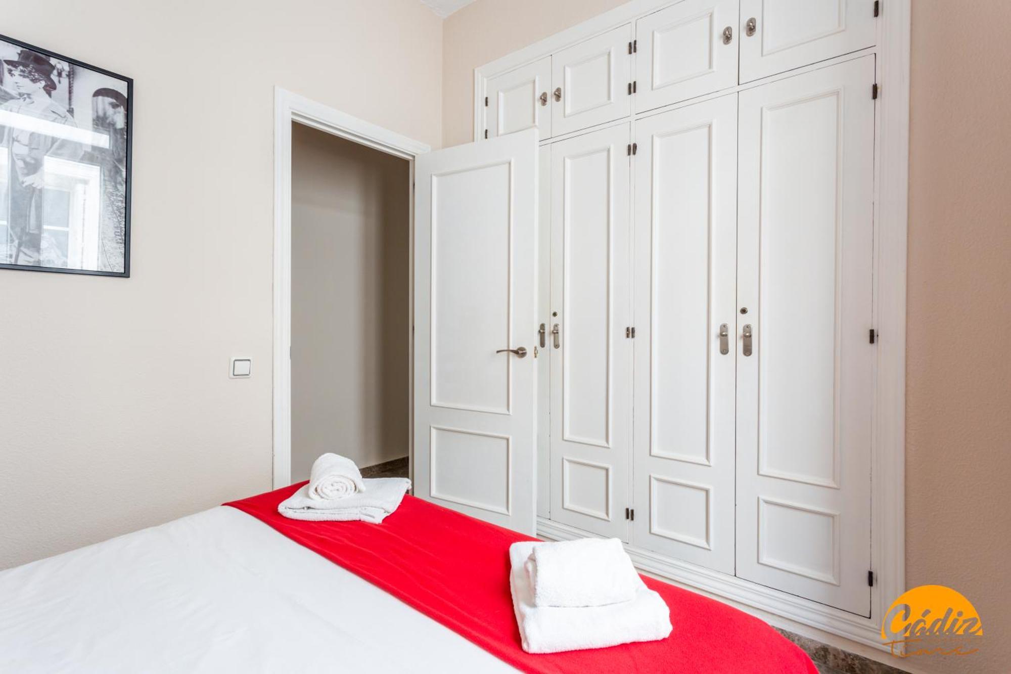 Cadiz Cinema By Cadiz Time Apartment Ngoại thất bức ảnh